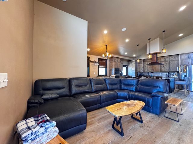 $880,000 | 2280 Roan Road, Angels Camp, CA 95222