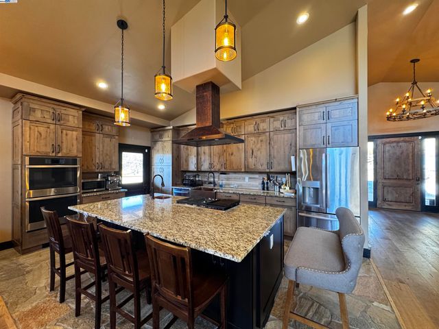 $880,000 | 2280 Roan Road, Angels Camp, CA 95222