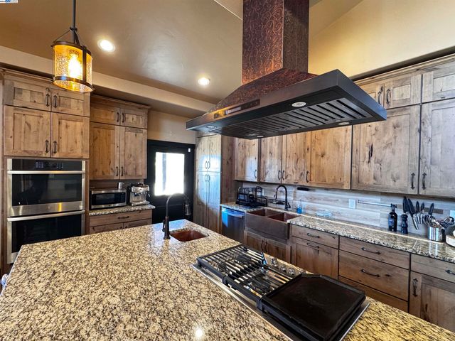 $880,000 | 2280 Roan Road, Angels Camp, CA 95222