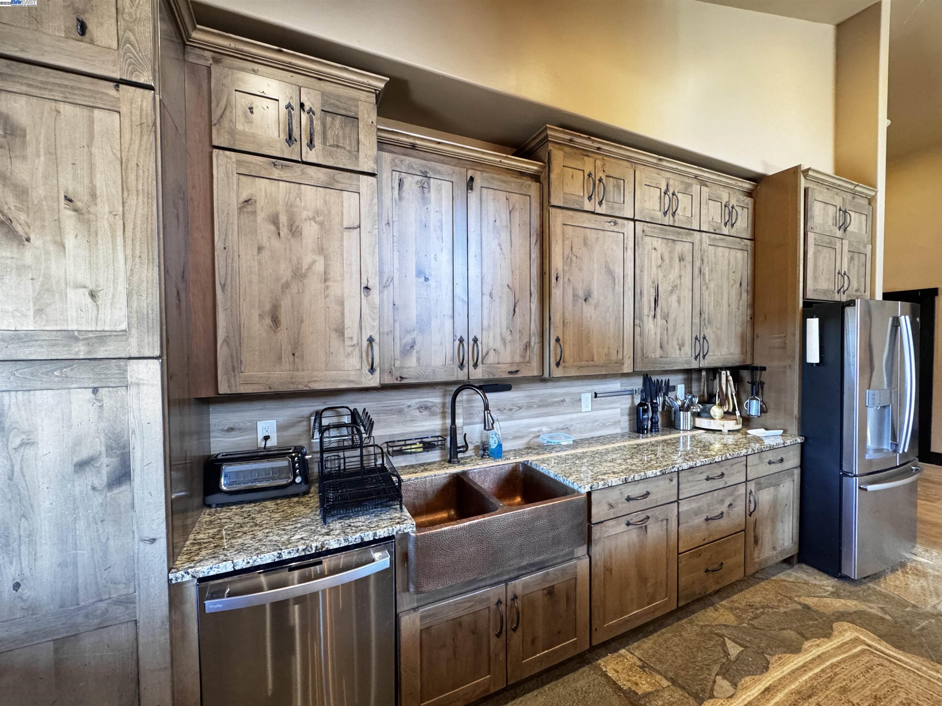 2280 Roan Road Angels Camp, CA 95222 - Photo 17 of 60