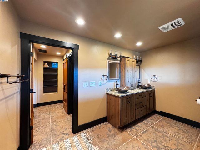 $880,000 | 2280 Roan Road, Angels Camp, CA 95222