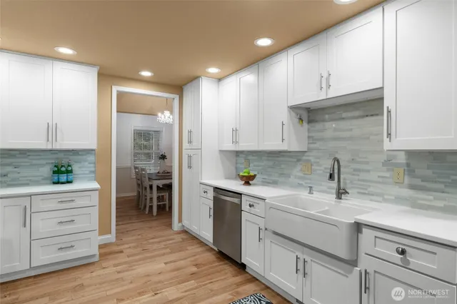 $635,000 | 509 Devoe Street Northeast, Olympia, WA 98506