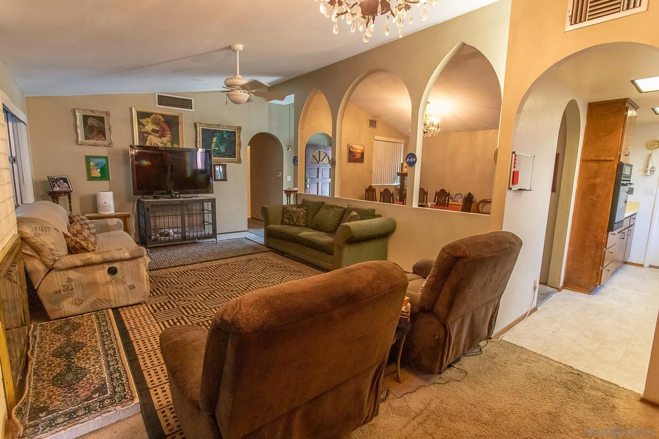 8419 Hudson Drive San Diego, CA 92119 - Photo 20 of 40