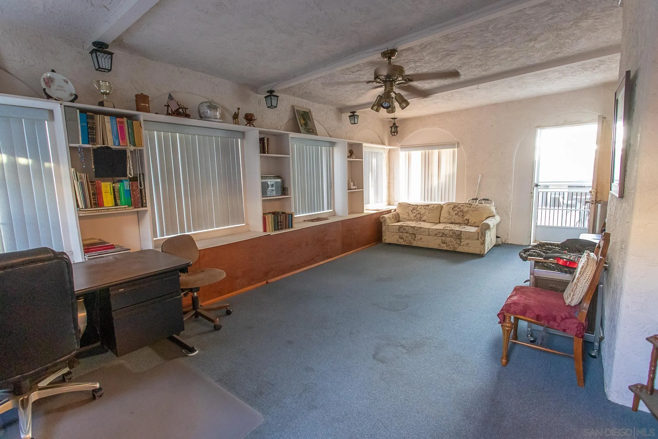 8419 Hudson Drive San Diego, CA 92119 - Photo 34 of 40