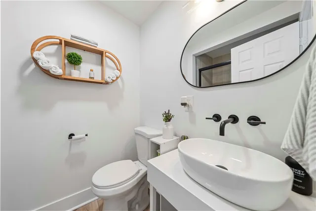 $214,900 | 46 Dewey Avenue, Irondequoit, NY 14617