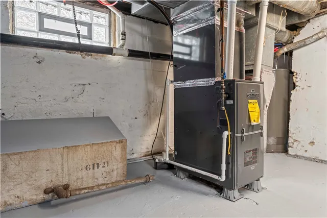 $214,900 | 46 Dewey Avenue, Irondequoit, NY 14617