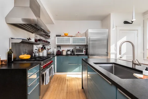 $2,650,000 | 4 Ballast Lane, Marblehead, MA 01945