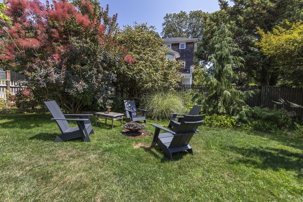 4 Ballast Lane Marblehead, MA 01945 - Photo 37 of 42 a view of a backyard with sitting area