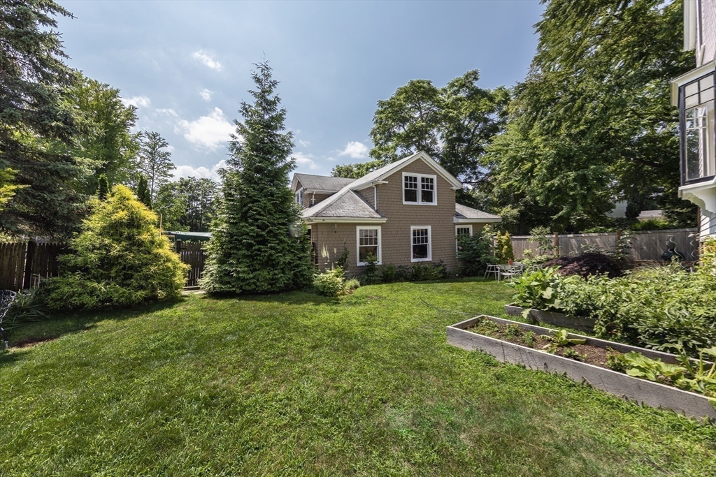 4 Ballast Lane Marblehead, MA 01945 - Photo 38 of 42 a front view of a house with a yard