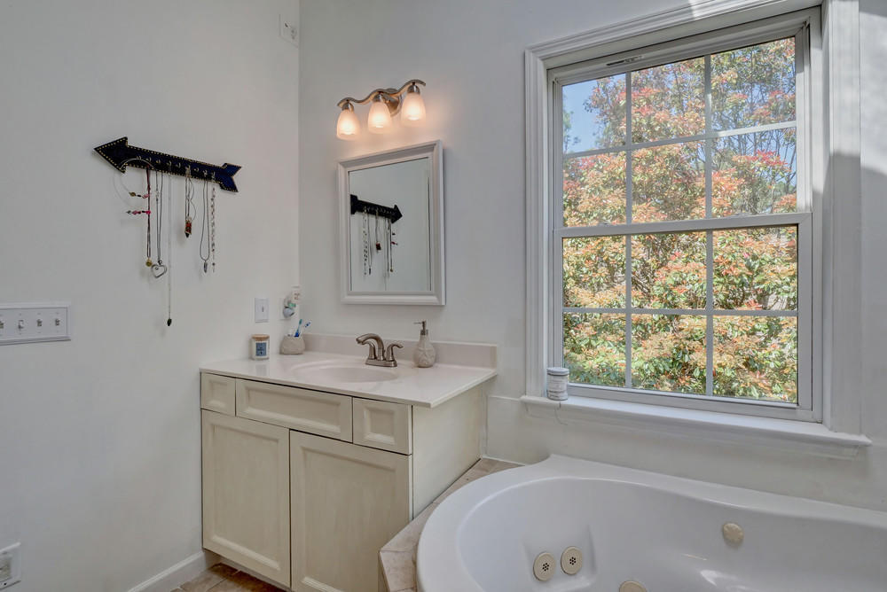 626 Hidden Valley Road Wilmington, NC 28409 - Photo 20 of 36 Master bath vanity