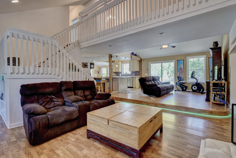 626 Hidden Valley Road Wilmington, NC 28409 - Photo 3 of 36 Living room, view 1