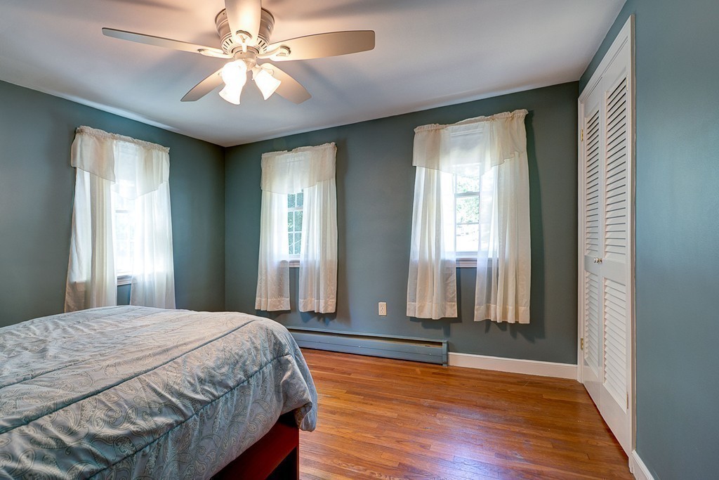5 Phyllis Road Foxboro, MA 02035 - Photo 20 of 23
