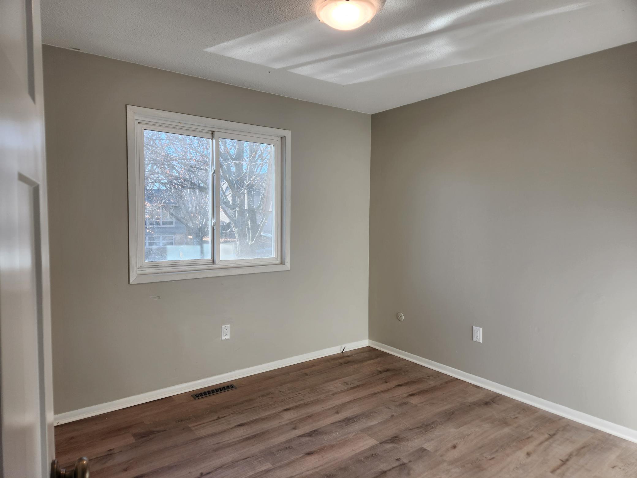521 29th Street Northwest Rochester, MN 55901 - Photo 12 of 25