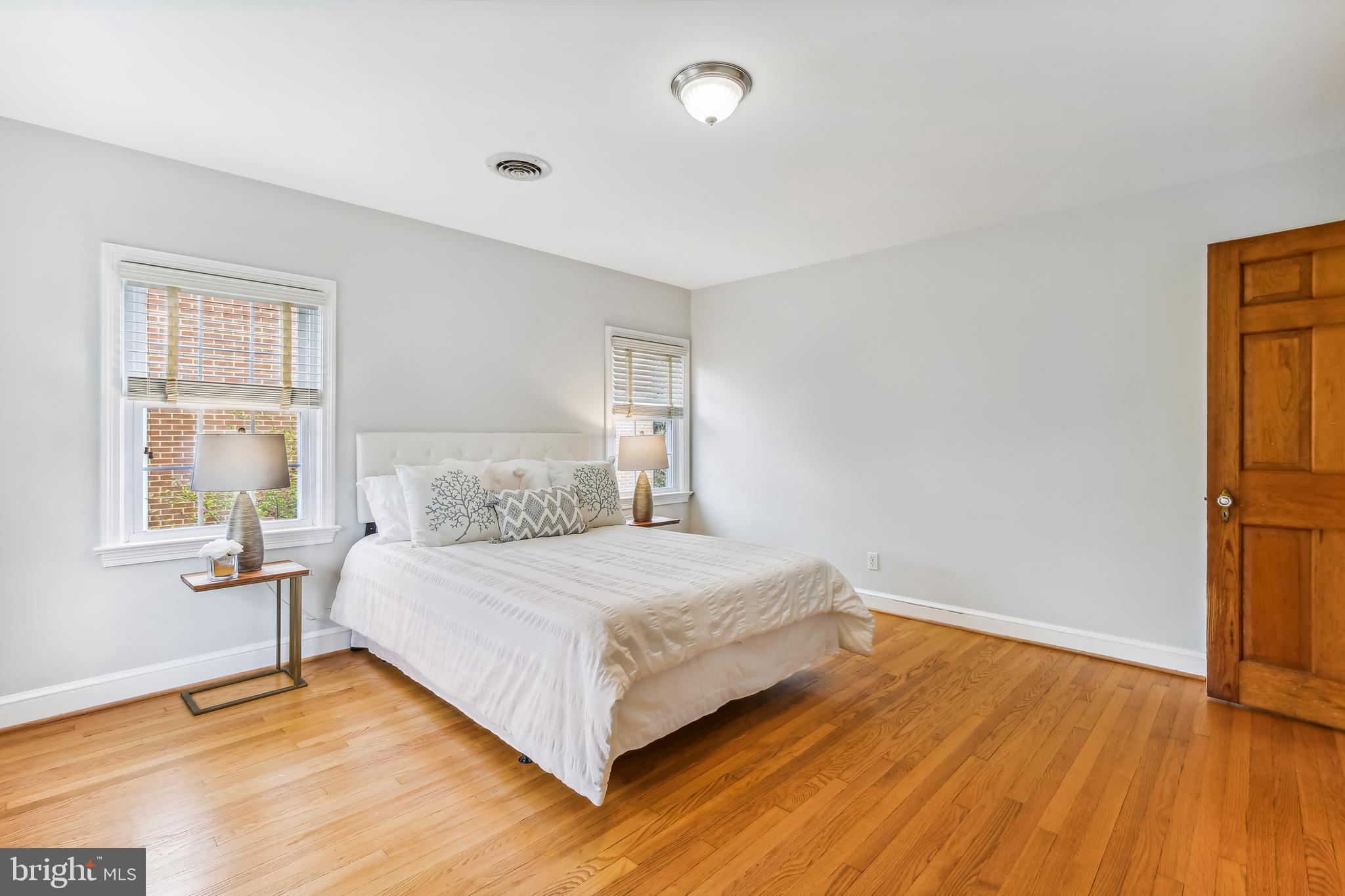 2601 Farm Road Alexandria, VA 22302 - Photo 21 of 51 Primary Bedroom