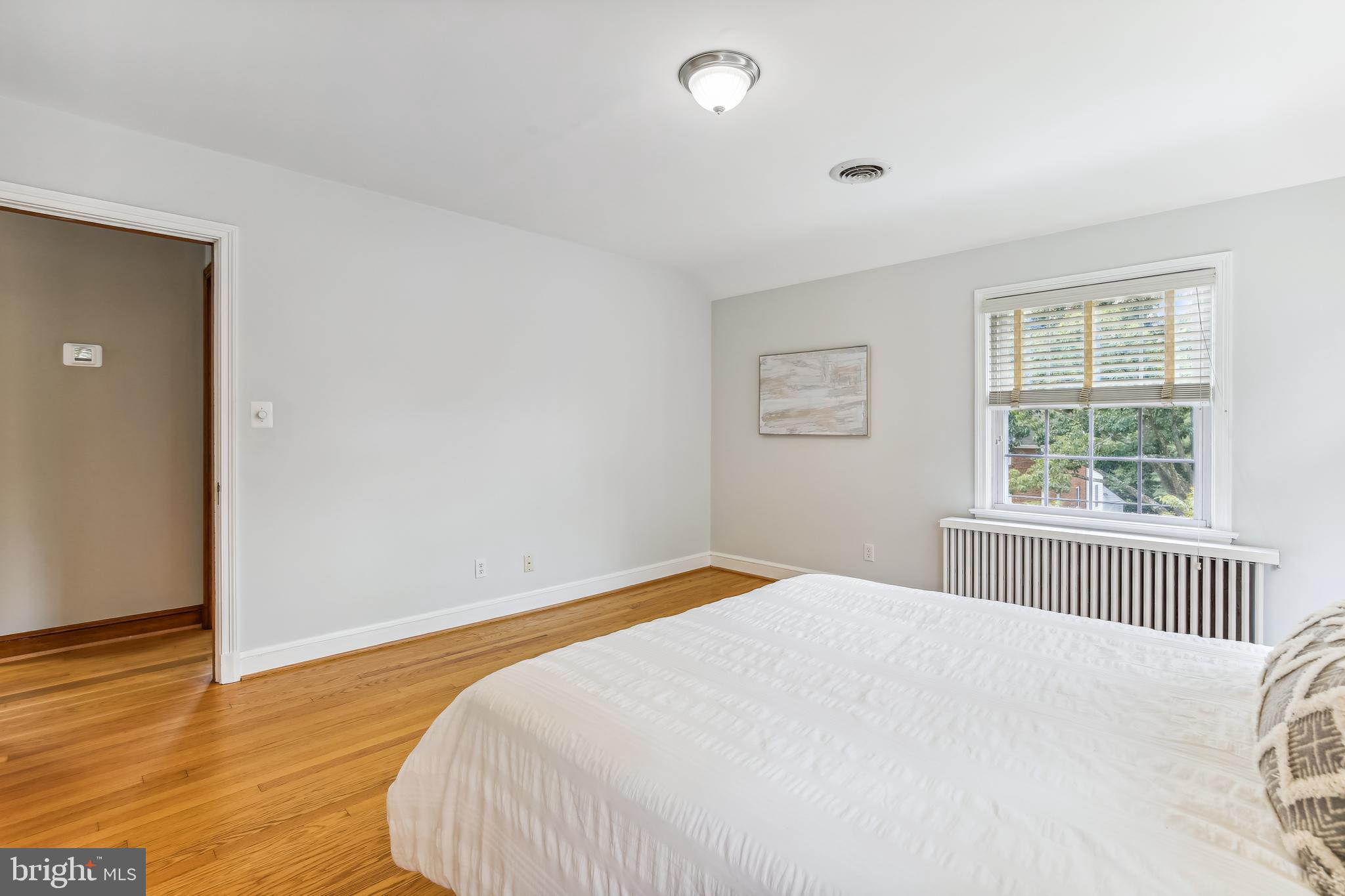 2601 Farm Road Alexandria, VA 22302 - Photo 22 of 51 Primary Bedroom