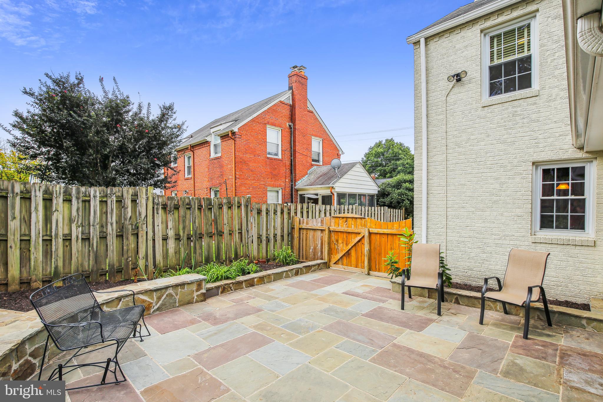 2601 Farm Road Alexandria, VA 22302 - Photo 44 of 51 Patio