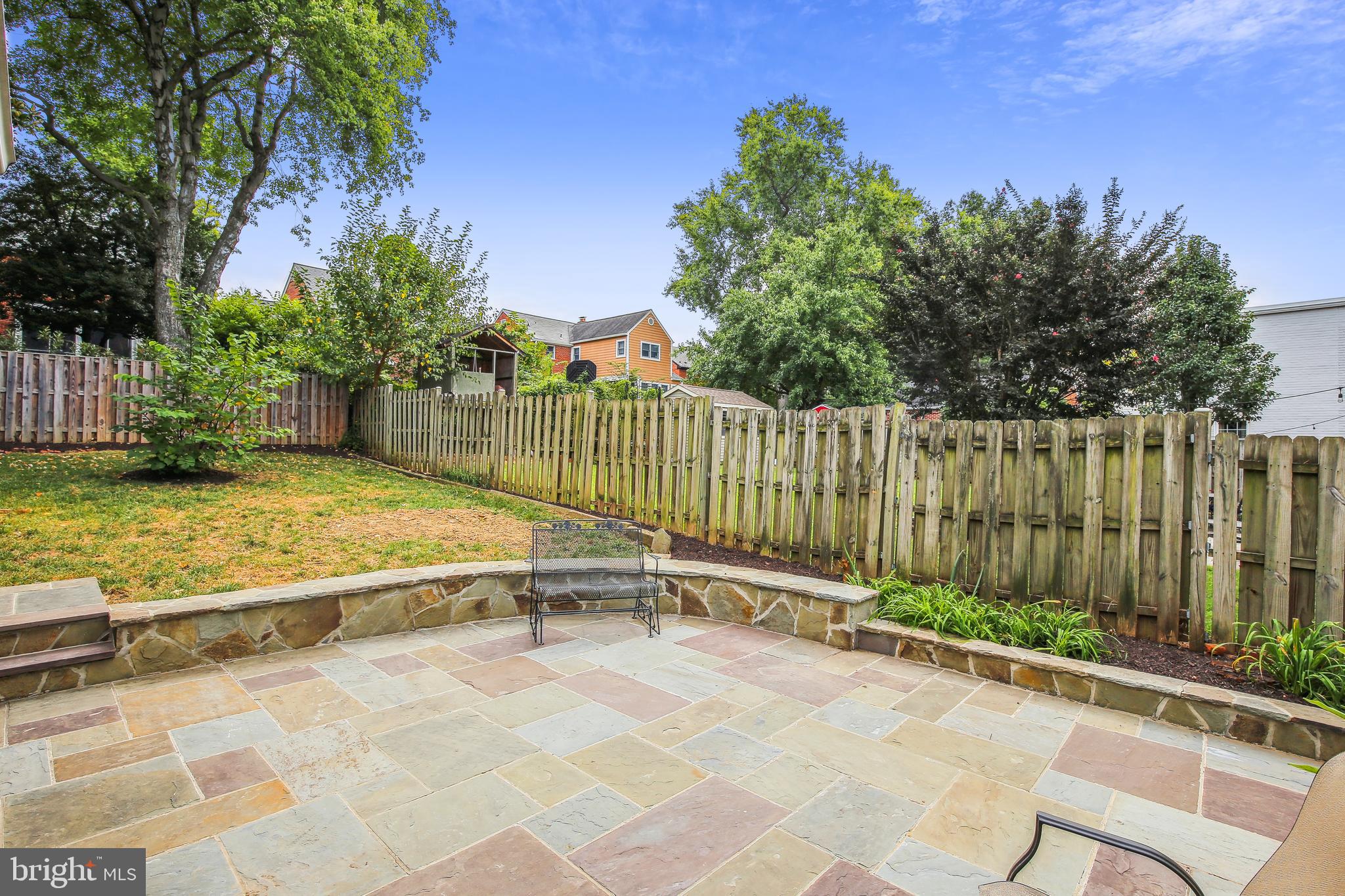 2601 Farm Road Alexandria, VA 22302 - Photo 45 of 51 Patio