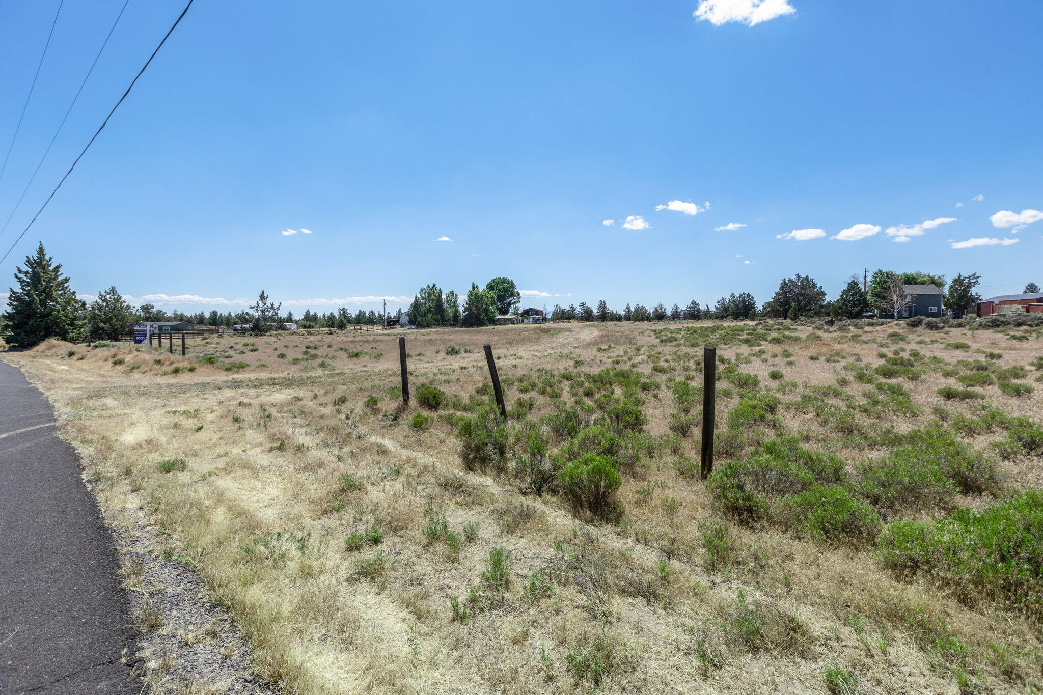 2 Bent Loop Powell Butte, OR 97753 - Photo 5 of 26 Street 2