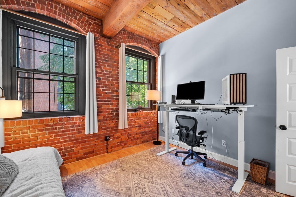 50 Rantoul Street, Unit 310 Beverly, MA 01915 - Photo 16 of 25 Gallery Image 16