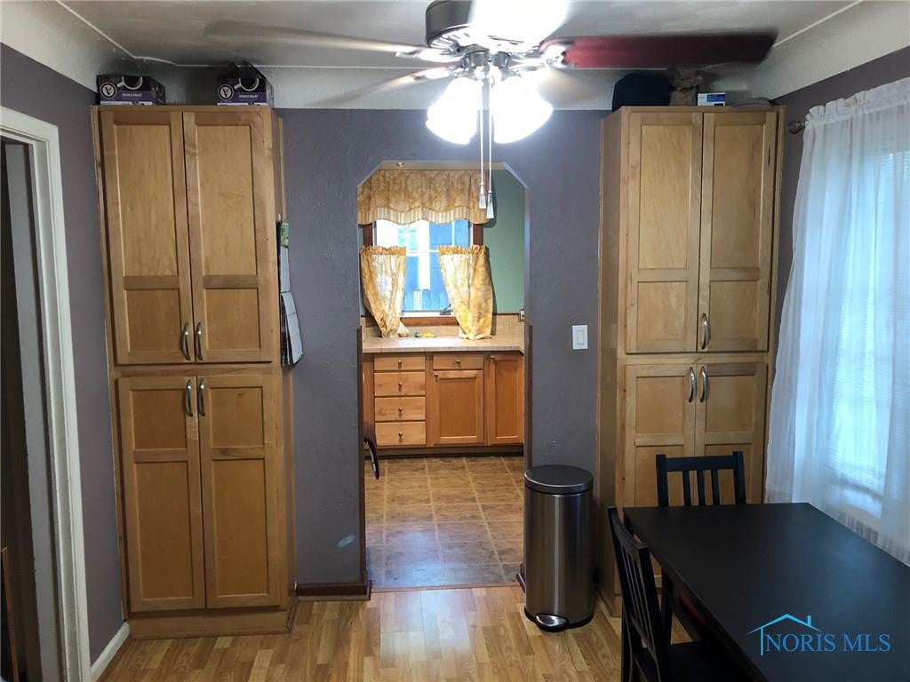 2827 Gracewood Road Toledo, OH 43613 - Photo 10 of 24 Gallery Image 10