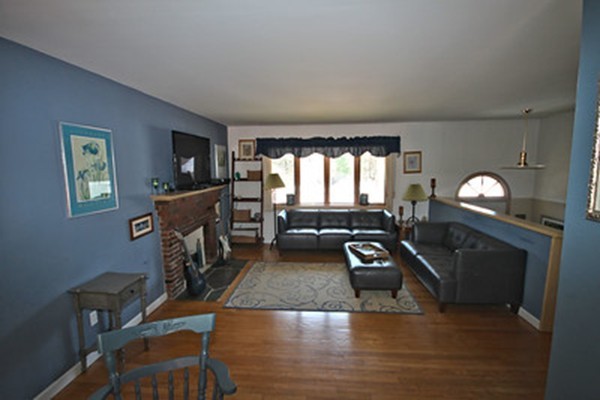 150 Plymouth Road Hanover, MA 02339 - Photo 4 of 17 Gallery Image 4