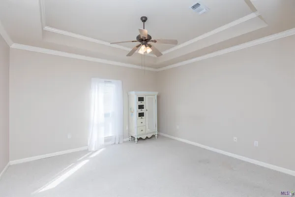$289,500 | 3938 Meadow Ridge Drive, Baton Rouge, LA 70817