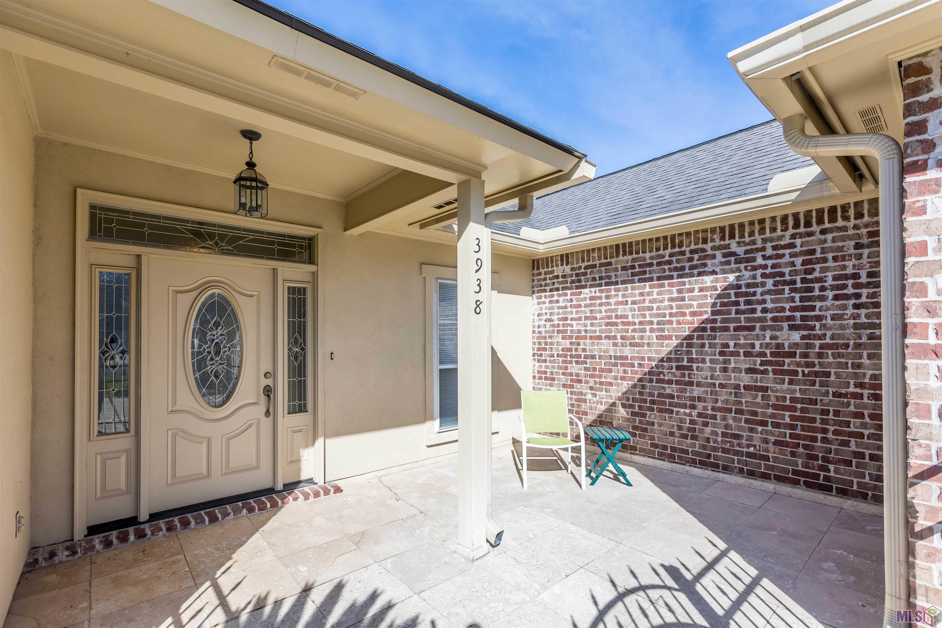 3938 Meadow Ridge Drive Baton Rouge, LA 70817 - Photo 4 of 31