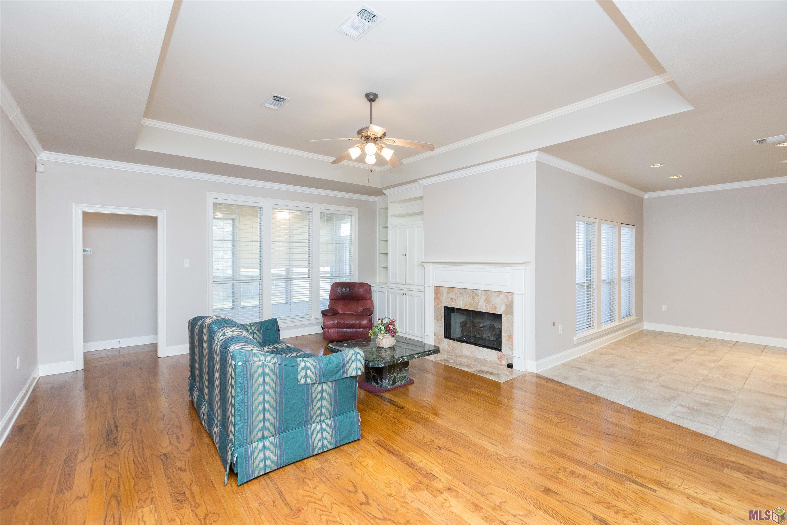 3938 Meadow Ridge Drive Baton Rouge, LA 70817 - Photo 6 of 31