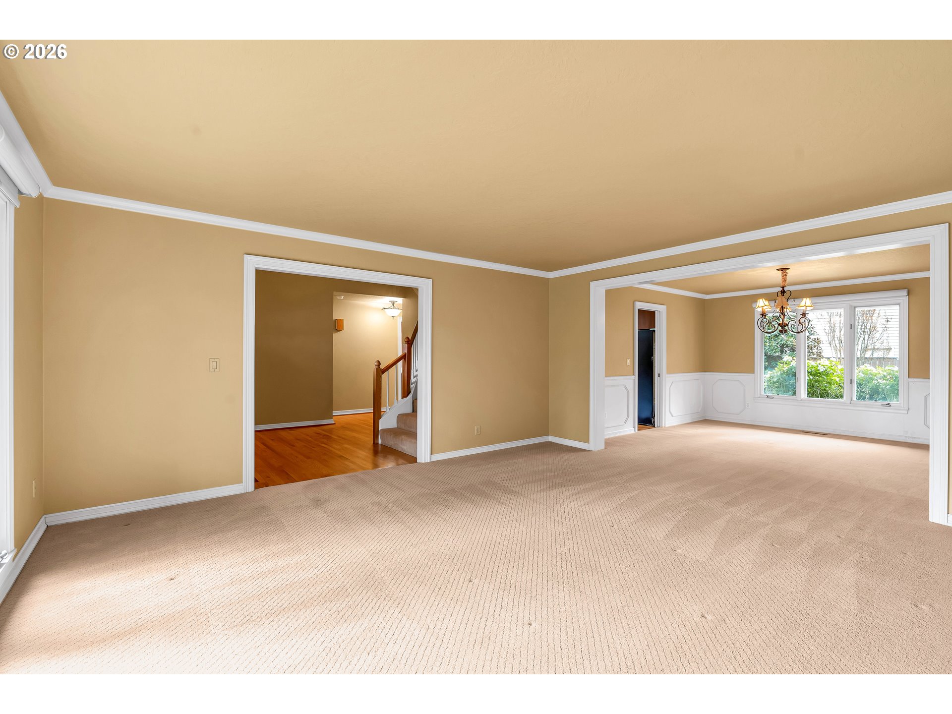 7061 Southwest Windemere Loop Portland, OR 97225 - Photo 7 of 46 Gallery Image 7