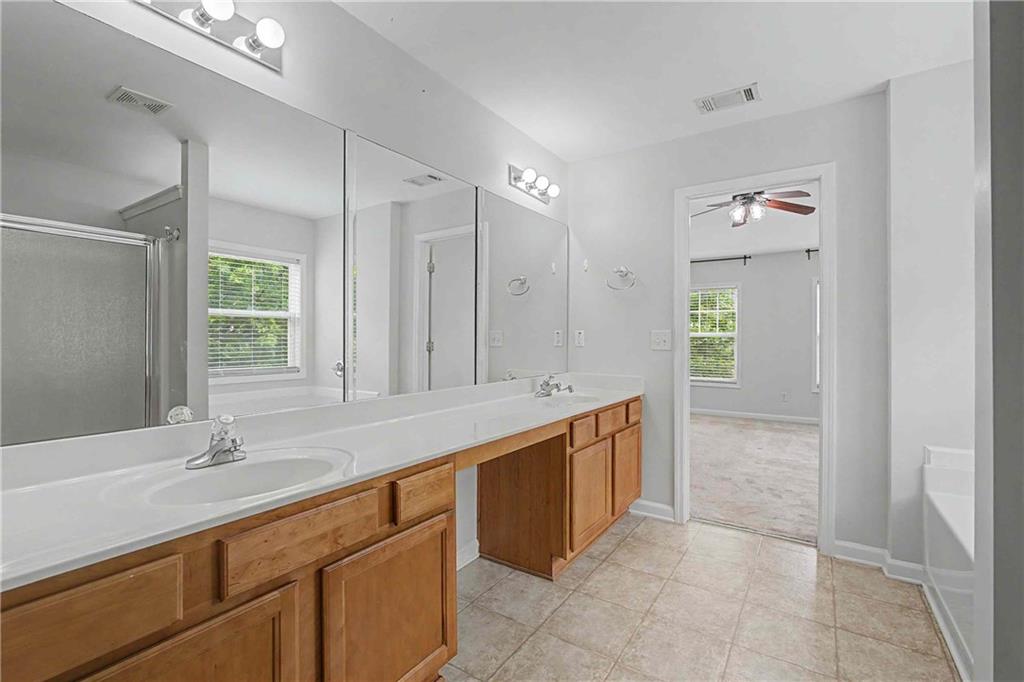 6060 Bentley Way Cumming, GA 30040 - Photo 20 of 36
