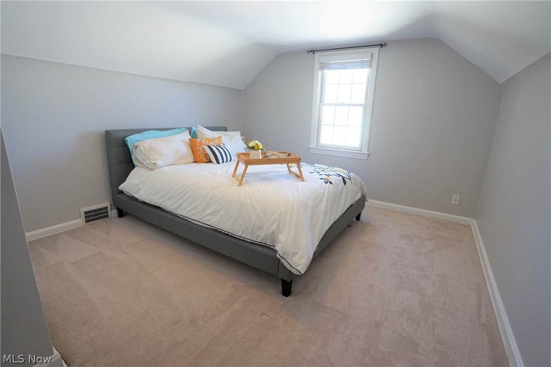 3674 Normandy Road Cleveland, OH 44120 - Photo 23 of 30