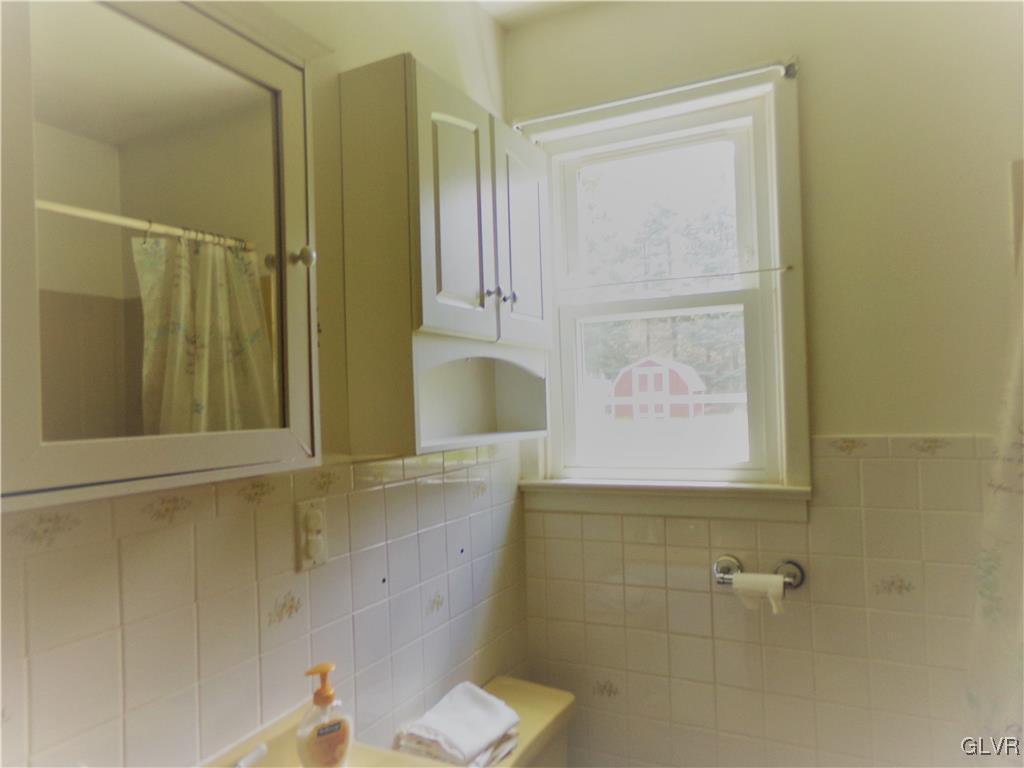 1140 Butztown Road Bethlehem, PA 18017 - Photo 32 of 46 Gallery Image 32
