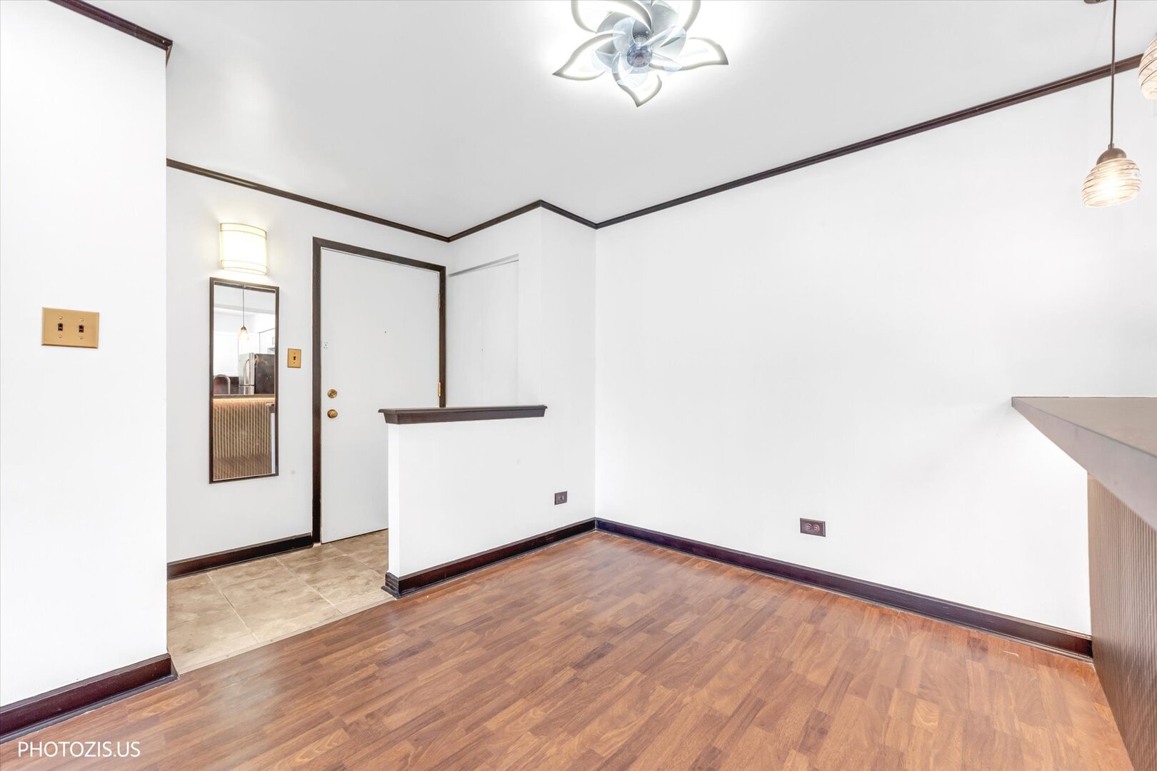 10524 Ridge Cove Drive, Unit 25B Chicago Ridge, IL 60415 - Photo 11 of 28 Gallery Image 11