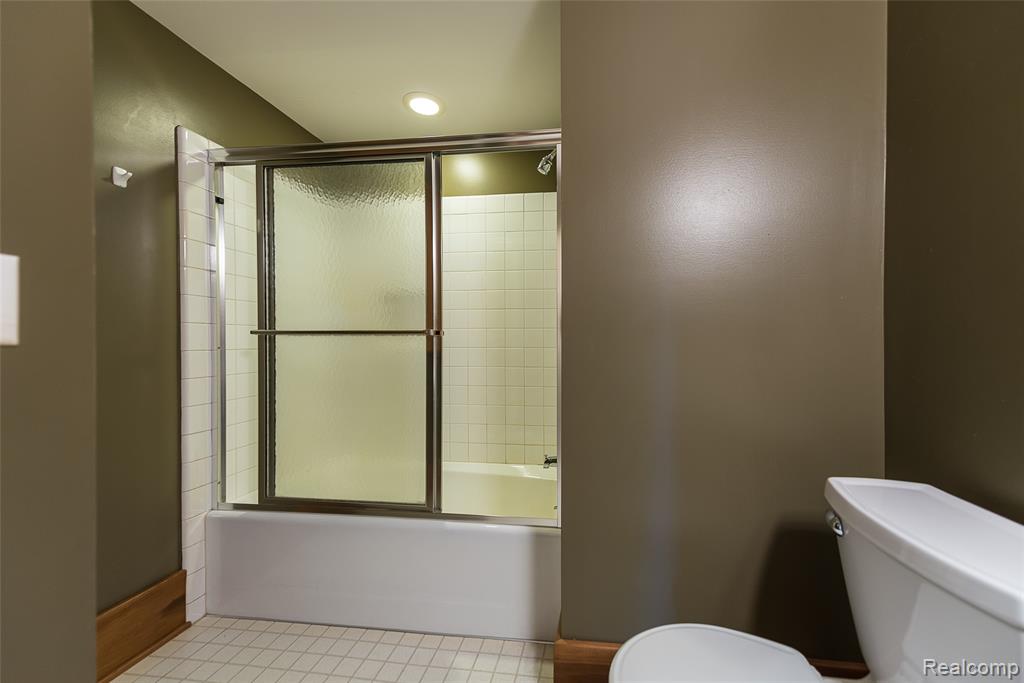 3920 West Ellsworth Road Ann Arbor, MI 48103 - Photo 22 of 53