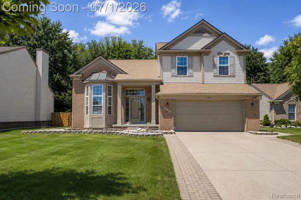 $499,900 | 8179 Creekside Drive, Westland, MI 48185