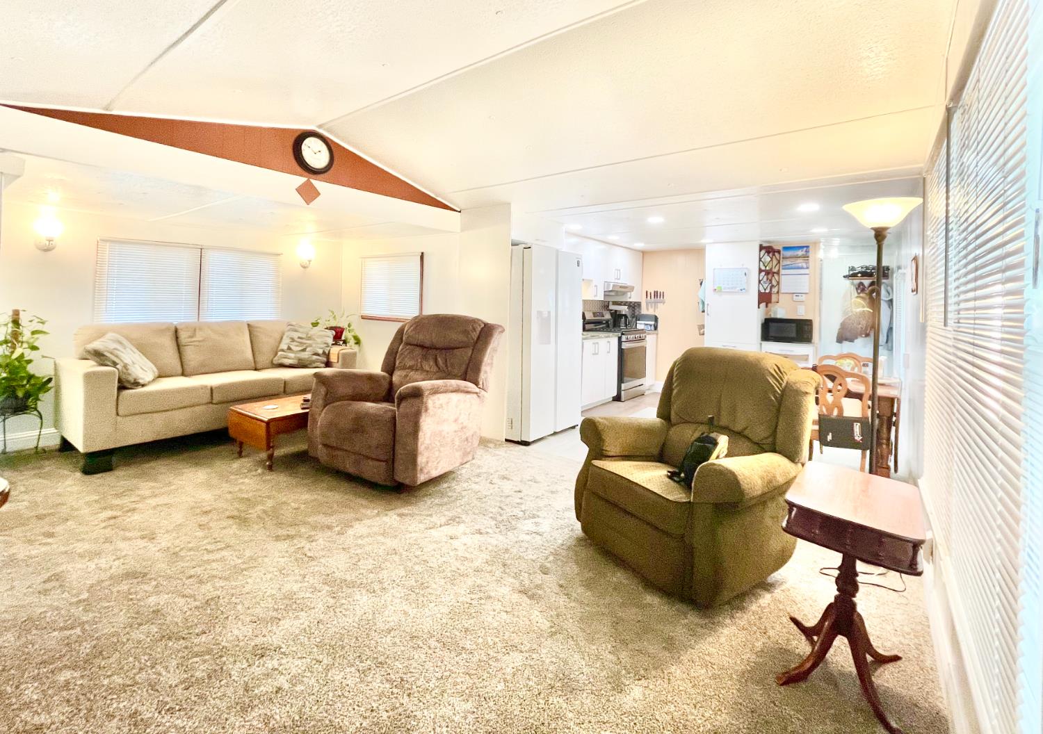 104 Wilderness Road Rancho Cordova, CA 95670 - Photo 7 of 29