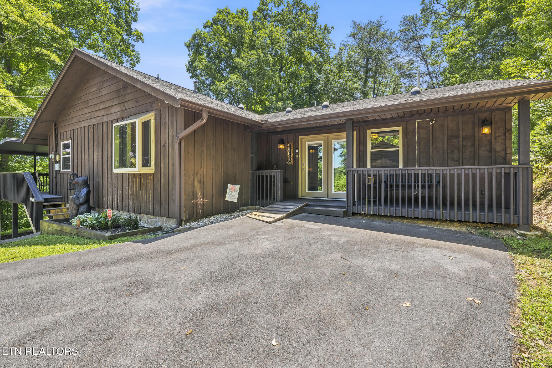 1501 Walt Price Road Pigeon Forge, TN 37876 - Photo 2 of 44 dsc02298