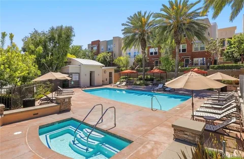 $959,000 | 1 Vantis Drive, Aliso Viejo, CA 92656