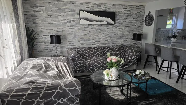 $799,000 | 311 Travis Avenue, Elmont, NY 11003