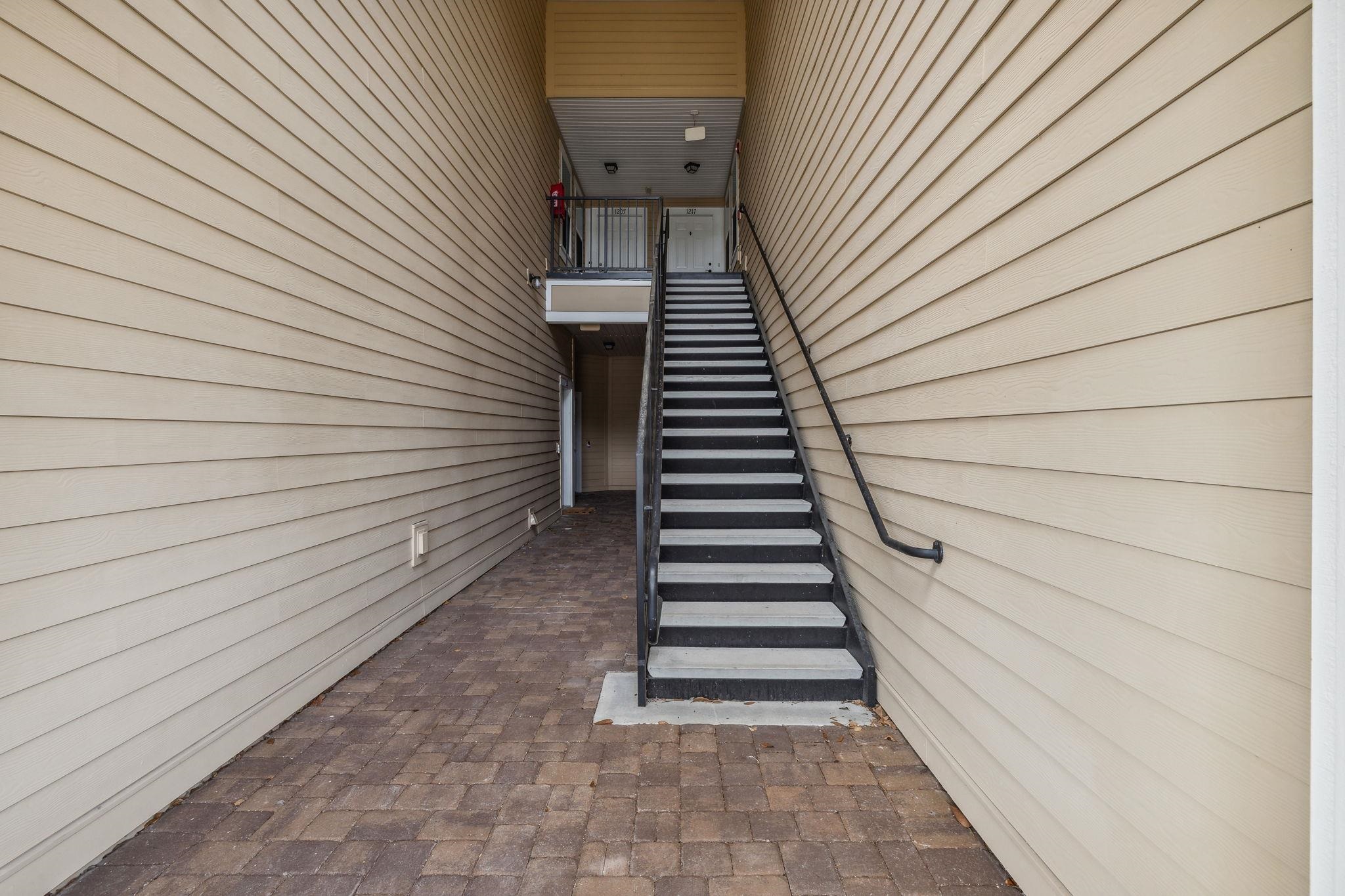 1217 Golden Lake Loop St. Augustine, FL 32084 - Photo 4 of 32 a view of entryway