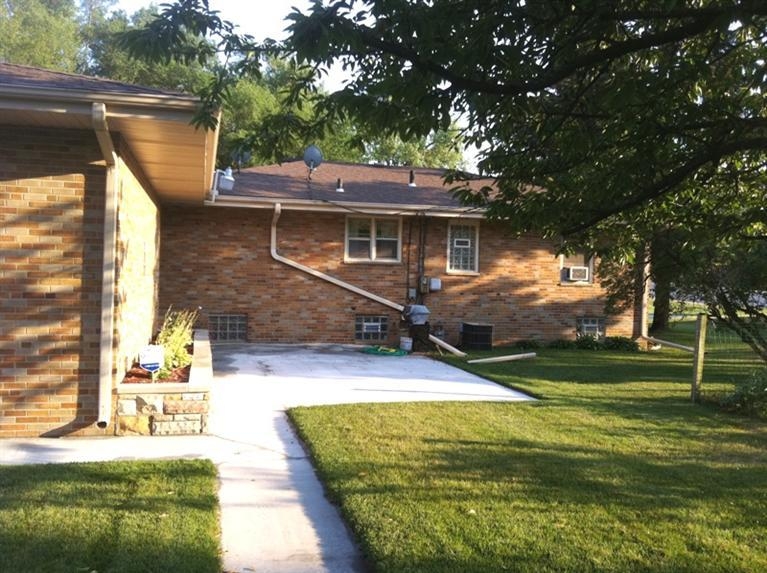 3316 West Old Ridge Road Hobart, IN 46342 - Photo 6 of 10 767x573