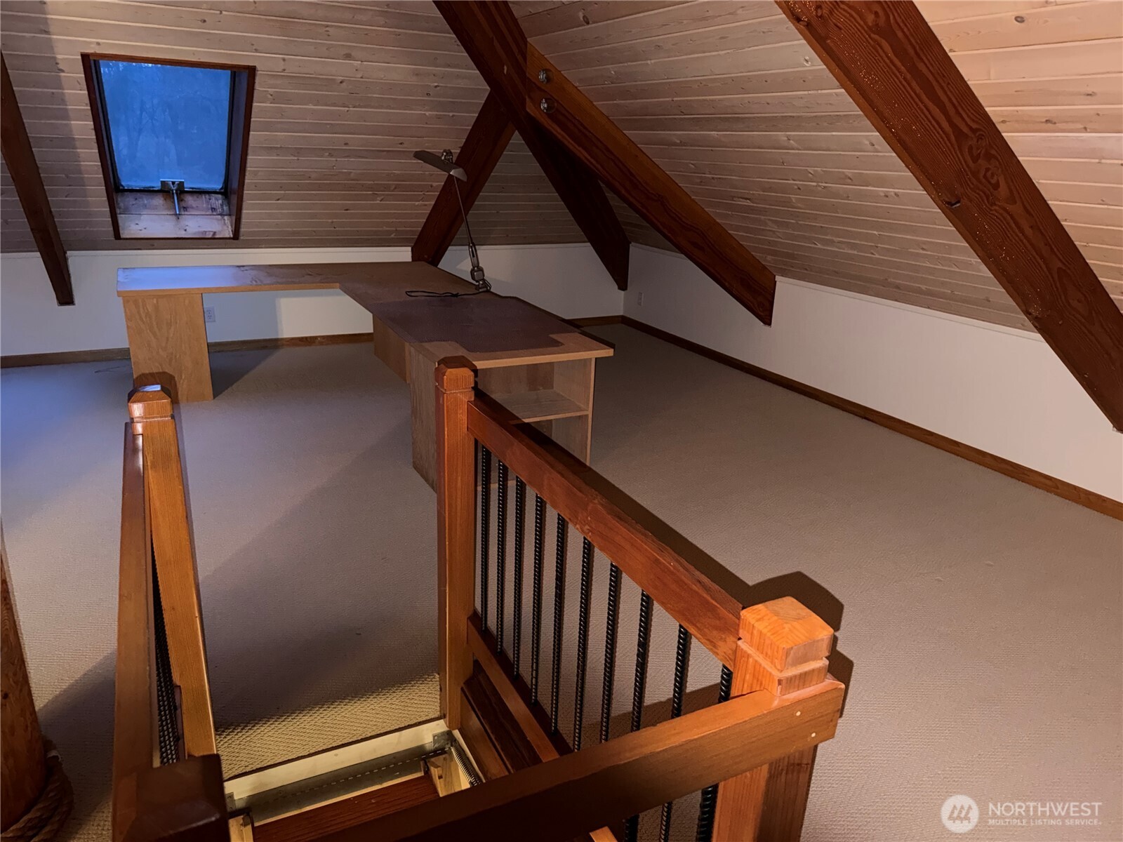 2204 41st Street Anacortes, WA 98221 - Photo 24 of 36 a view of entryway