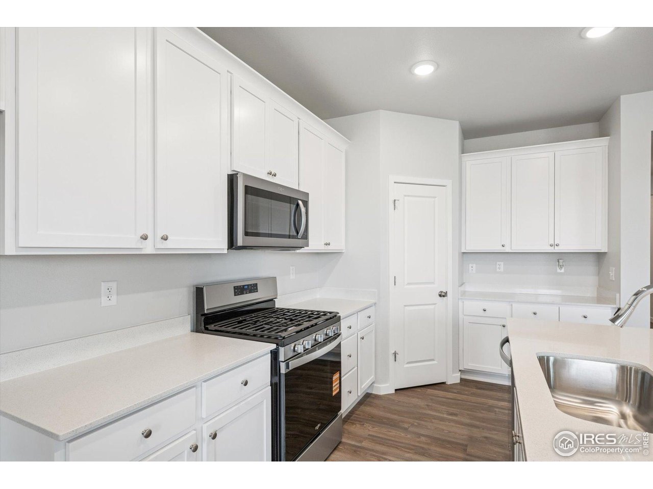 858 Mesic Lane Windsor, CO 80550 - Photo 15 of 27