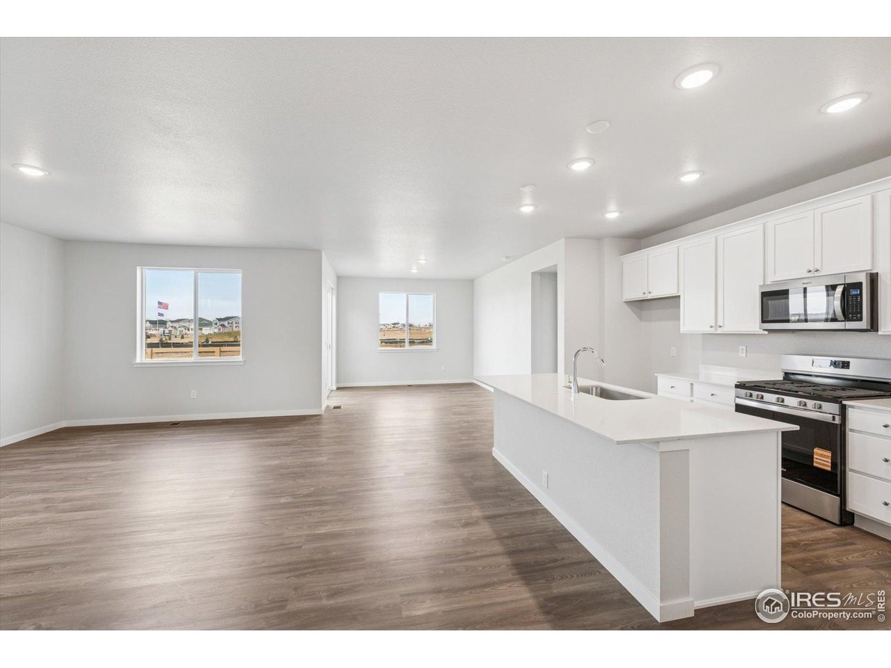 858 Mesic Lane Windsor, CO 80550 - Photo 9 of 27
