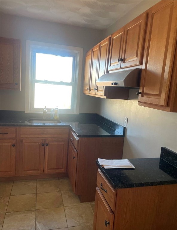 228 Norfolk Avenue Pawtucket, RI 02861 - Photo 1 of 3