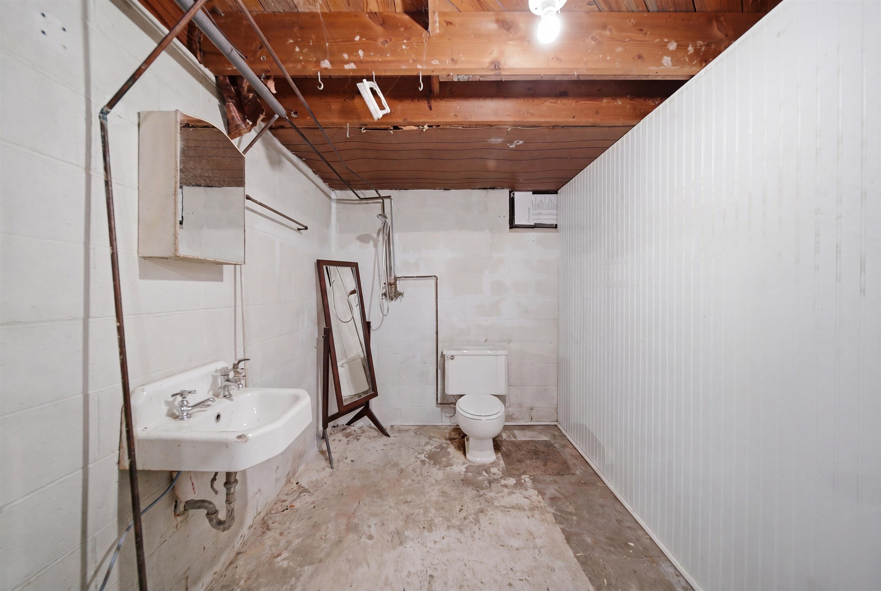 17870 Clover Road Morrison, IL 61270 - Photo 21 of 37