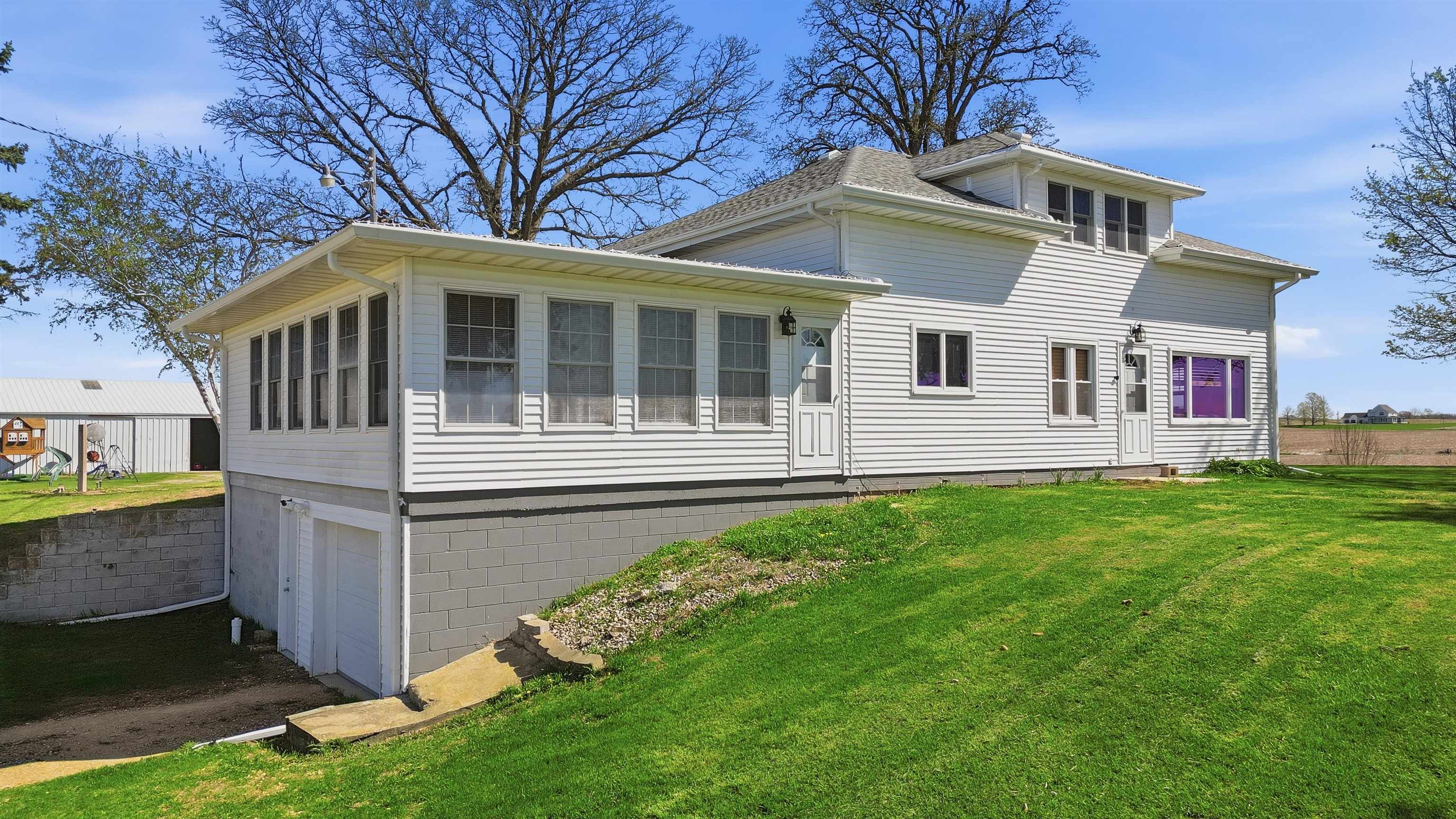 17870 Clover Road Morrison, IL 61270 - Photo 33 of 37