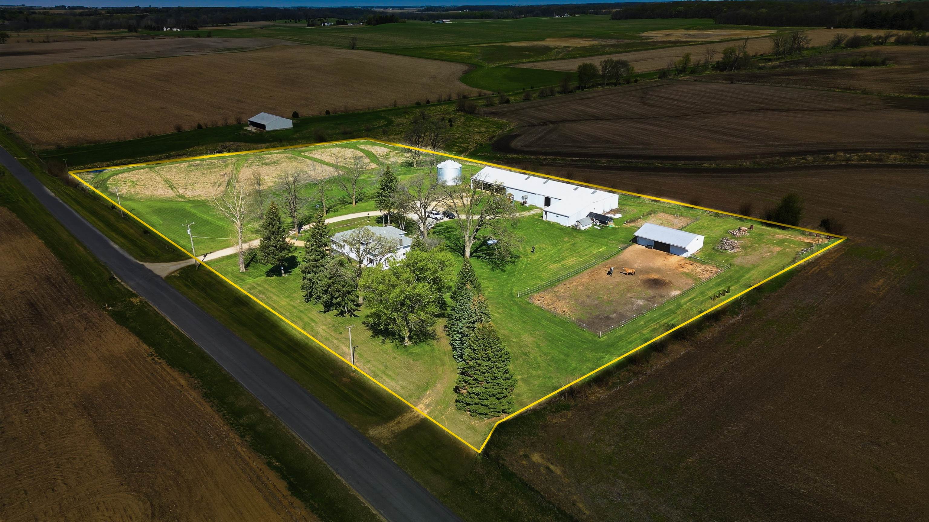 17870 Clover Road Morrison, IL 61270 - Photo 34 of 37