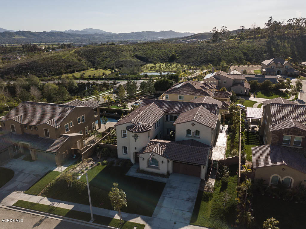 7265 Range View Circle Moorpark, CA 93021 - Photo 2 of 67 7265 Range View Cir - HsHProd-8