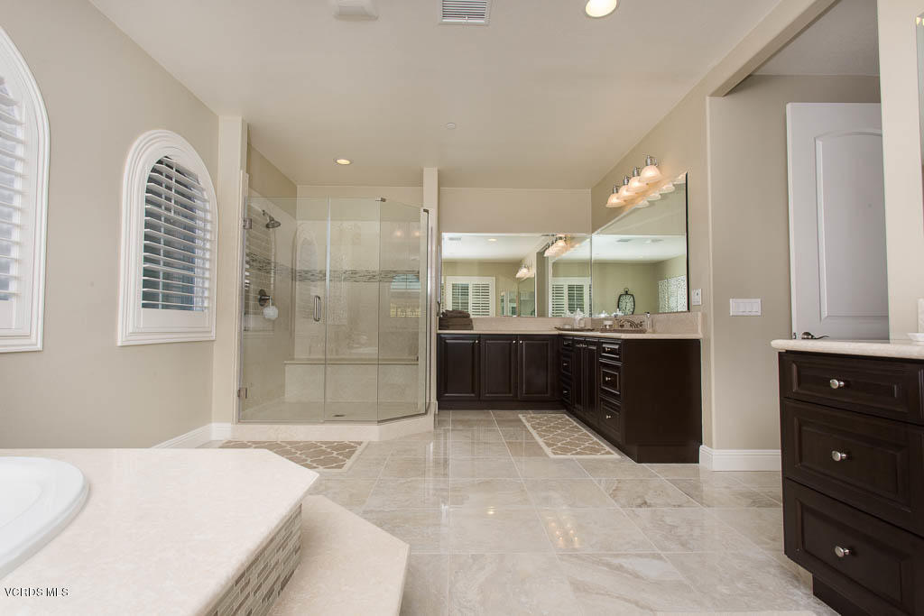 7265 Range View Circle Moorpark, CA 93021 - Photo 22 of 67 7265 Range View Cir - HsHProd-32